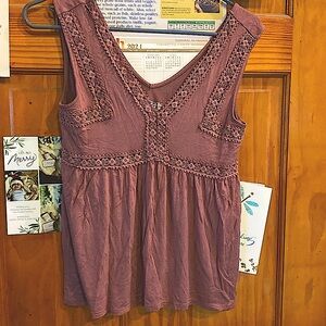 Mudd tank top burgandy
